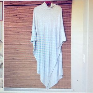 NWOT Lou & Grey asymmetrical long sweater poncho!